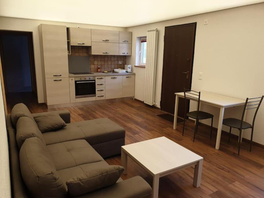 Bnb Rivera-Monteceneri Buitenkant foto